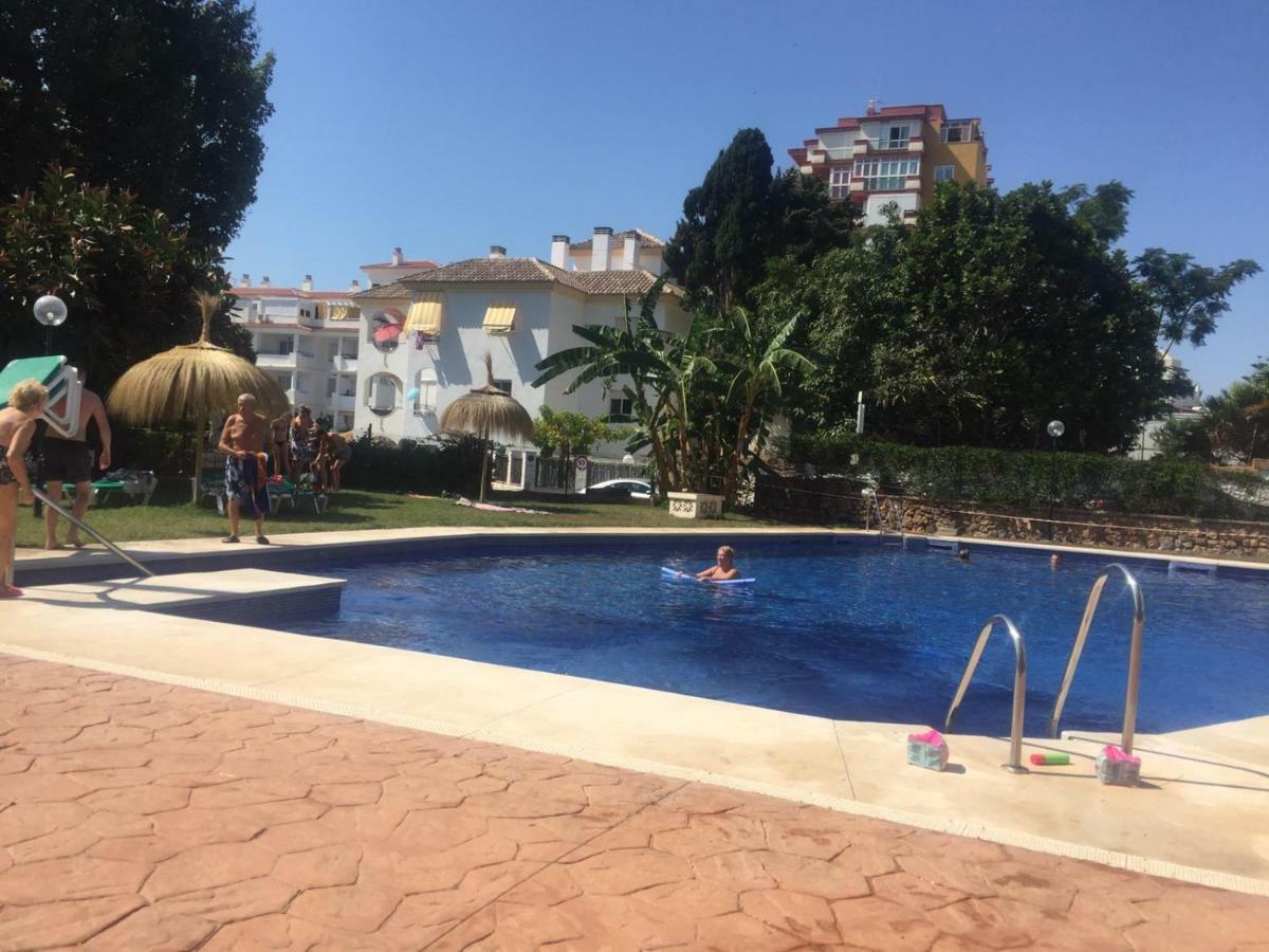 Carihuela park palace Torremolinos Exterior foto