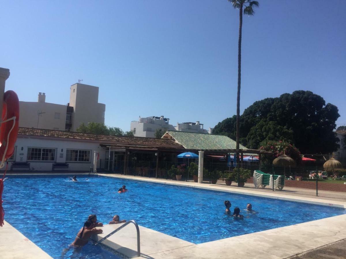 Carihuela park palace Torremolinos Exterior foto